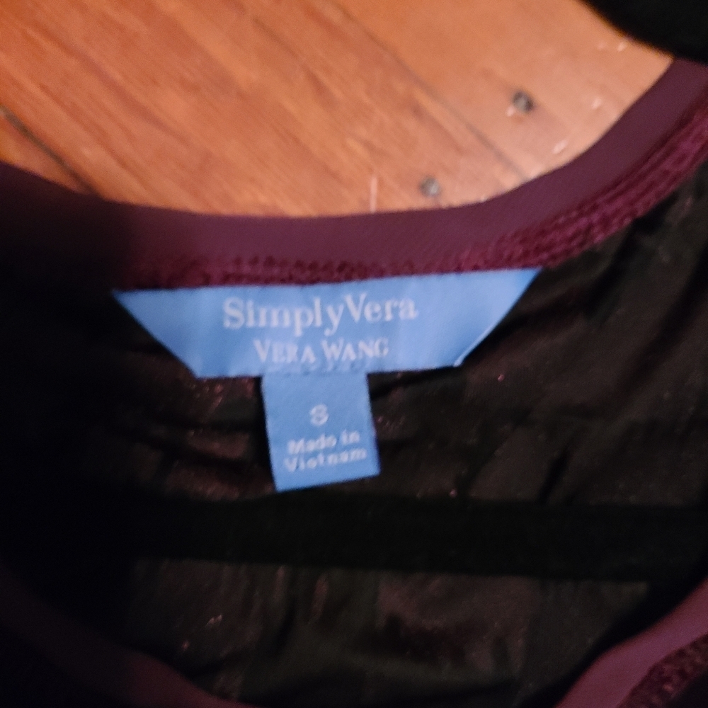 Velvet long sleeve top - Picture 5 of 6